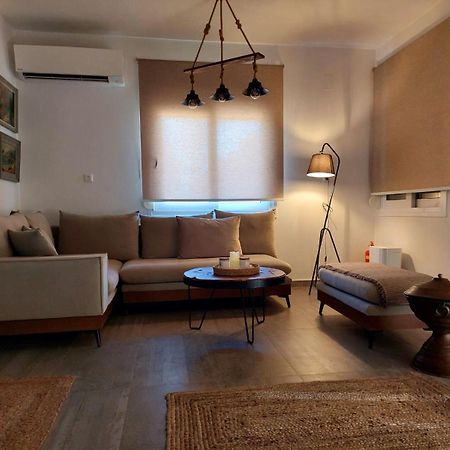 Maya Apartments, Modern And Convenient Apartments With Private Parking Skiathos Exterior photo