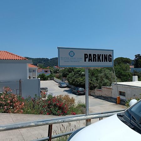 Maya Apartments, Modern And Convenient Apartments With Private Parking Skiathos Exterior photo