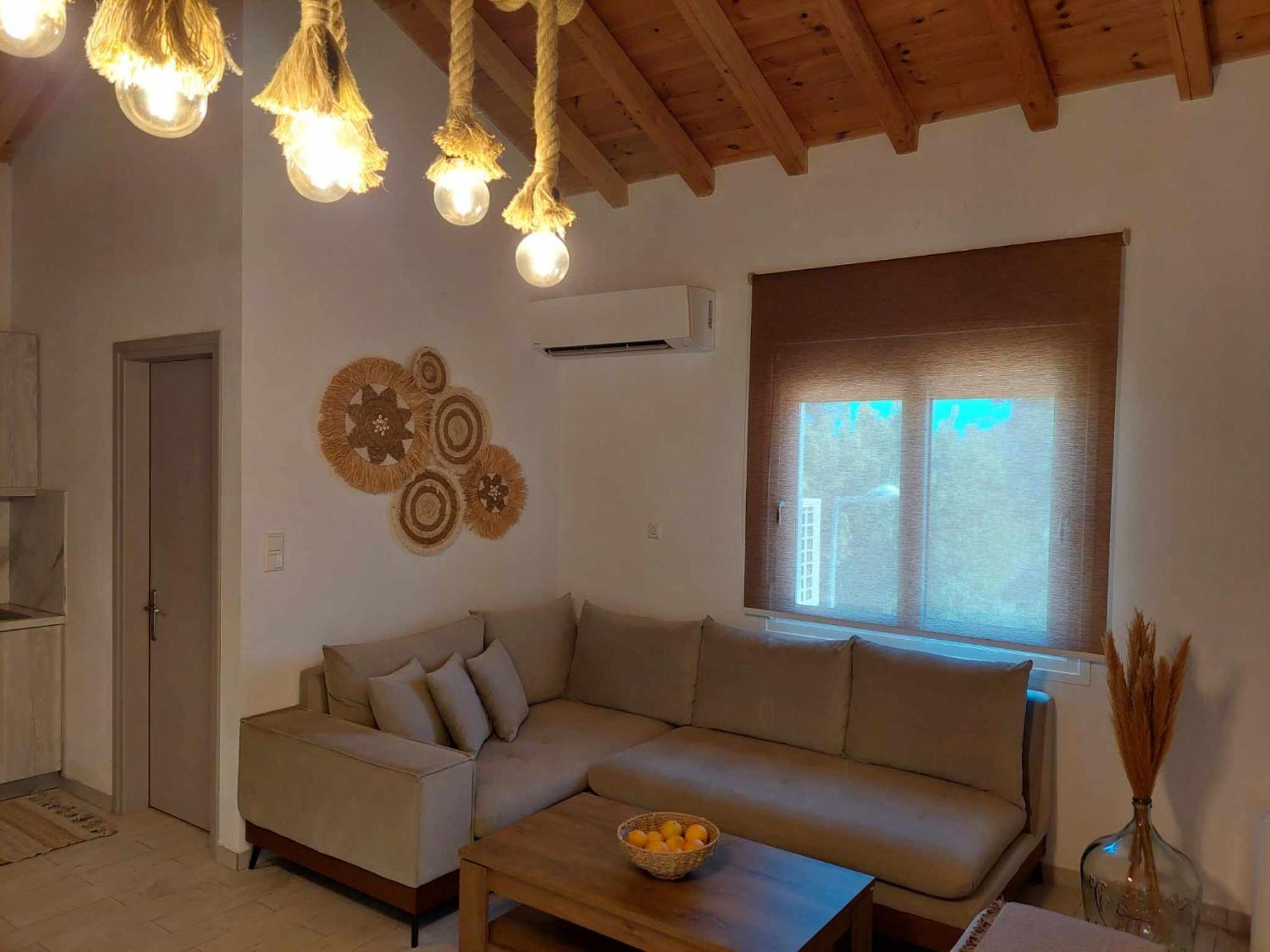 Maya Apartments, Modern And Convenient Apartments With Private Parking Skiathos Exterior photo