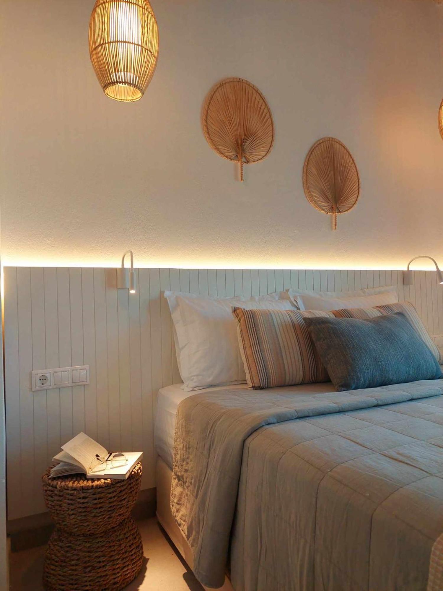 Maya Apartments, Modern And Convenient Apartments With Private Parking Skiathos Exterior photo