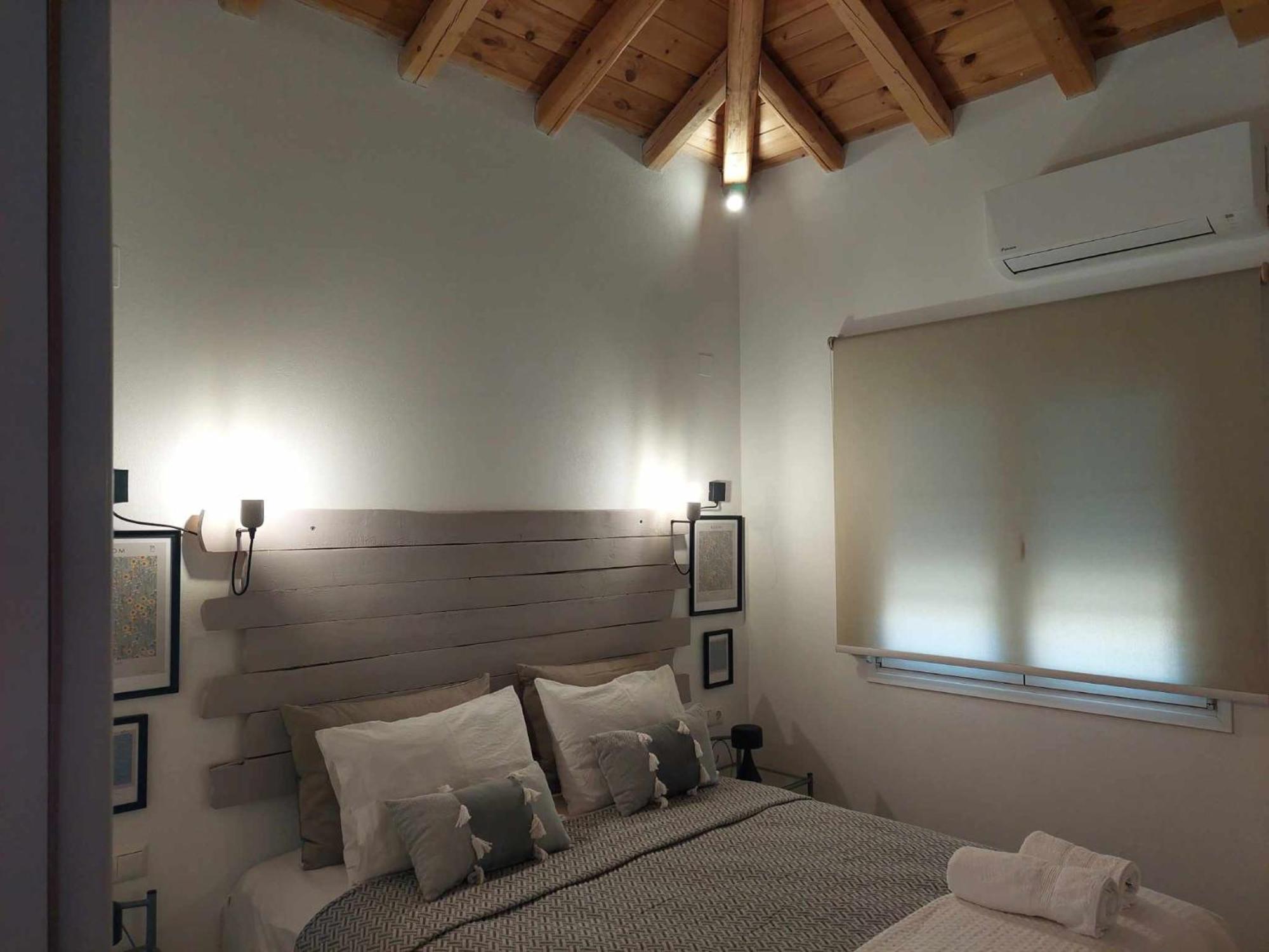Maya Apartments, Modern And Convenient Apartments With Private Parking Skiathos Exterior photo