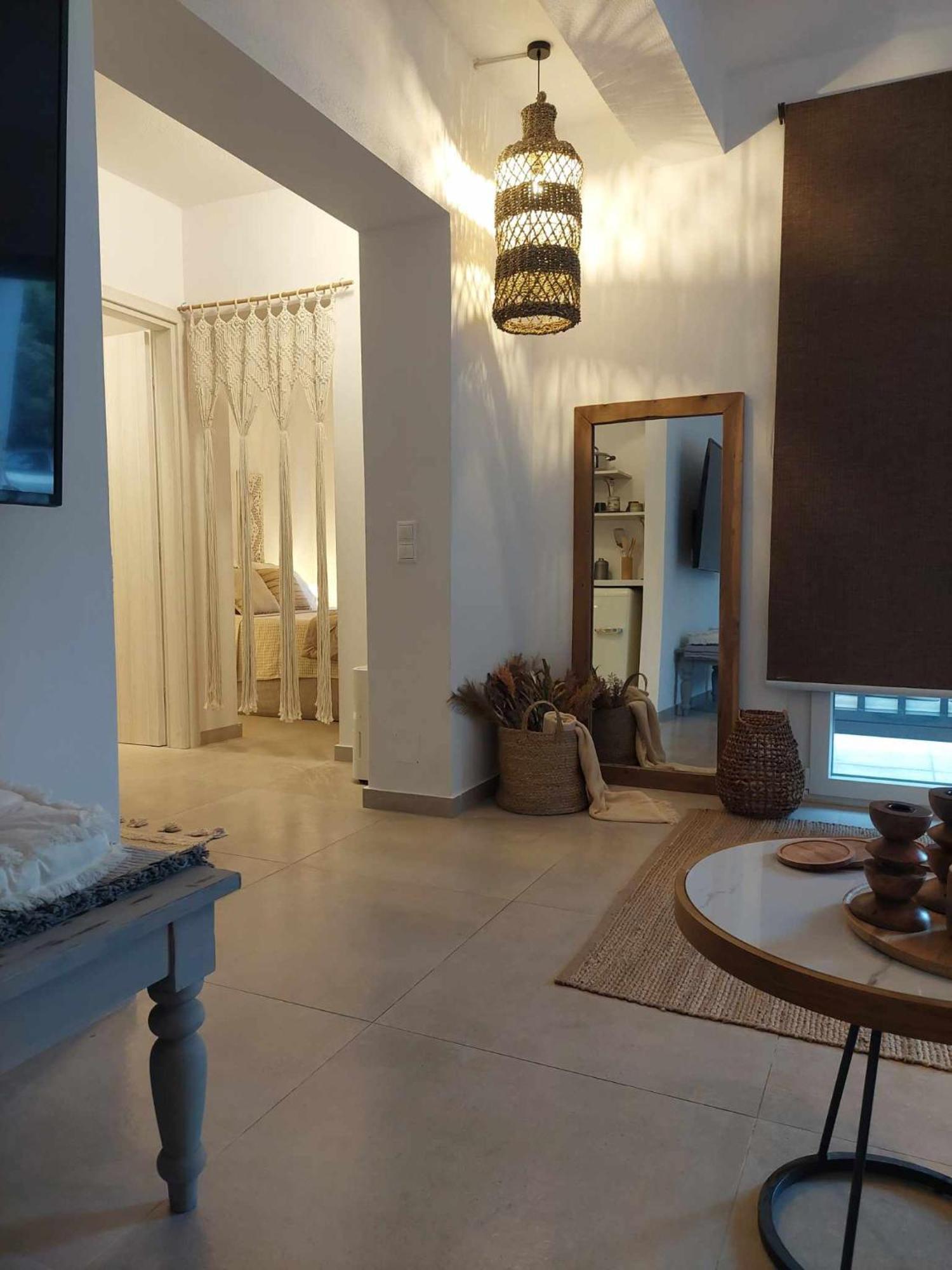 Maya Apartments, Modern And Convenient Apartments With Private Parking Skiathos Exterior photo