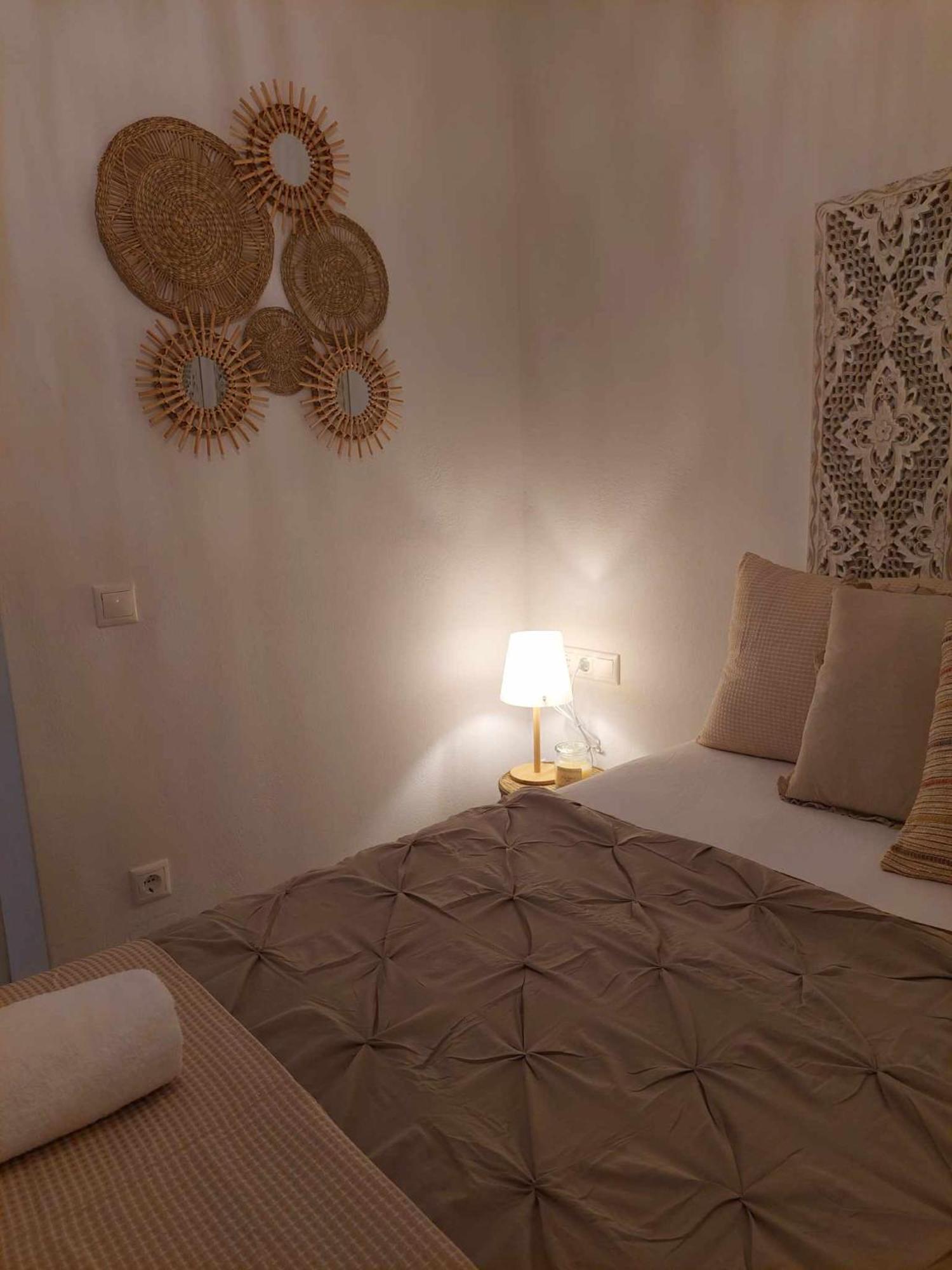 Maya Apartments, Modern And Convenient Apartments With Private Parking Skiathos Exterior photo